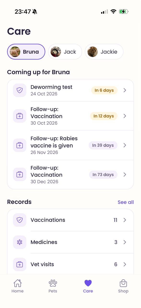 Tail-O Care tab for Bruna: vaccines and vet follow-ups coming up, and her records (11 vaccinations, 3 medicines, 6 vet visits)